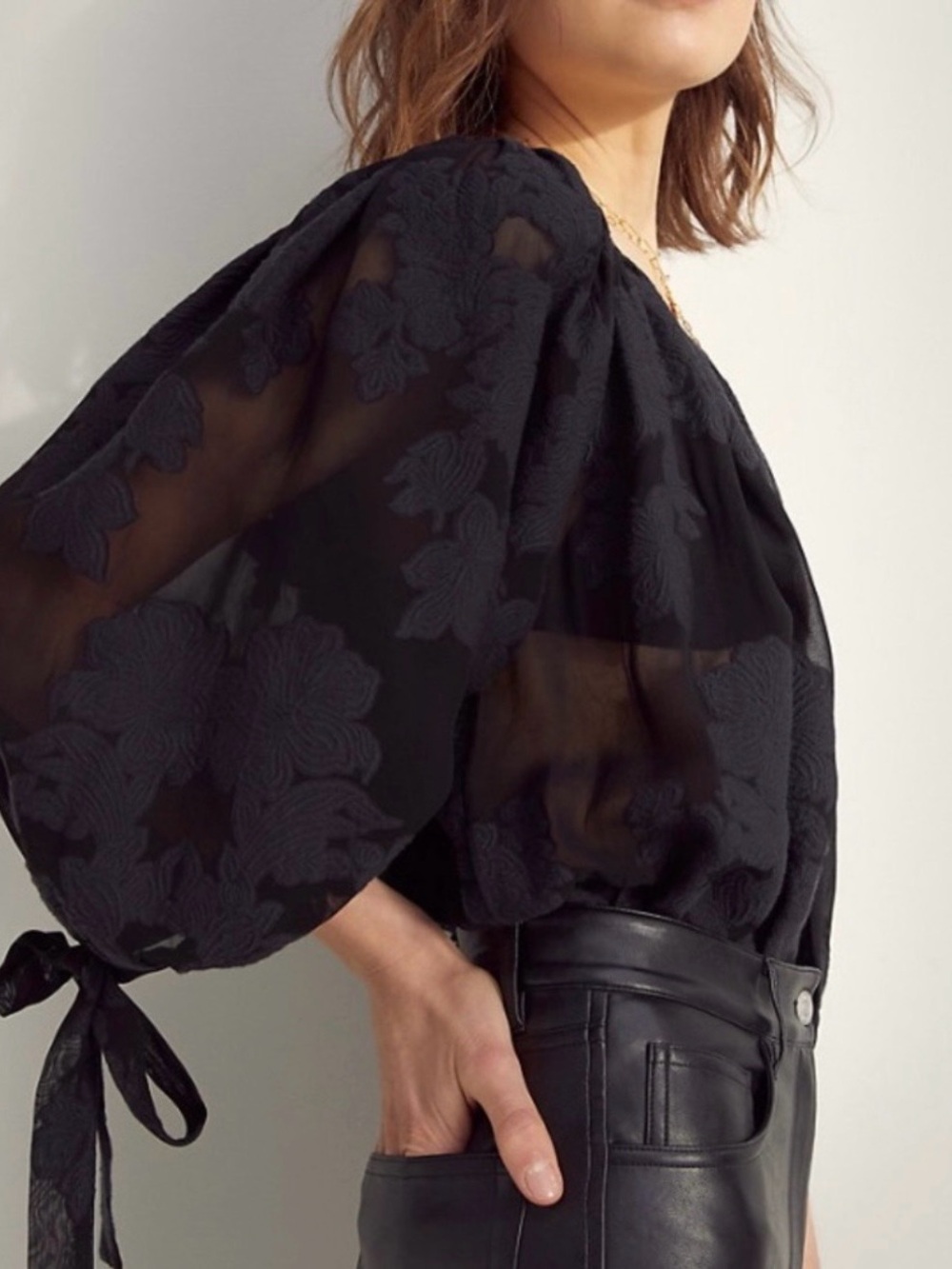 NEW Wilfred Calypso Black Balloon-Sleeve Blouse, M